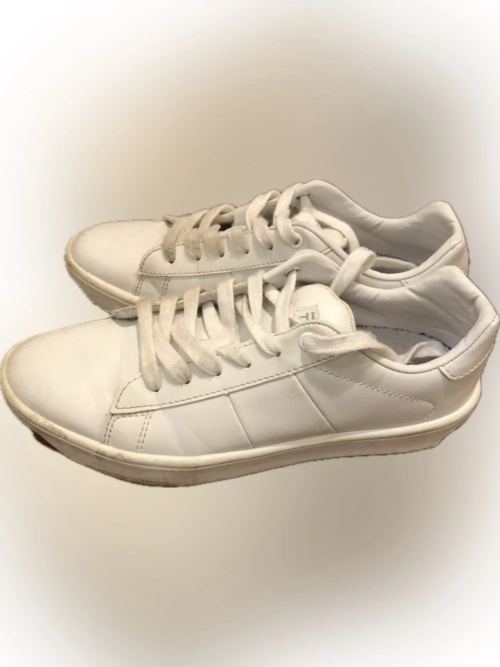 Tsukihoshi Kids’ White Leather Low-Top Sneakers